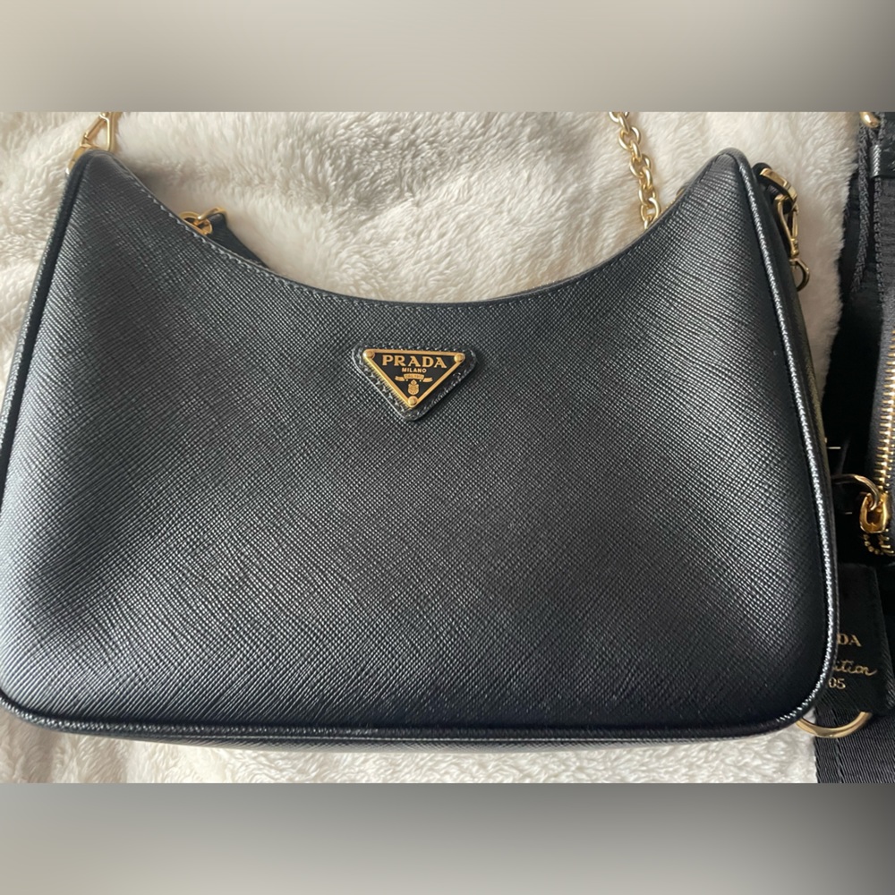 Prada Bag- 2005 Re-Edition Saffiano leather bag - Picture 2 of 9